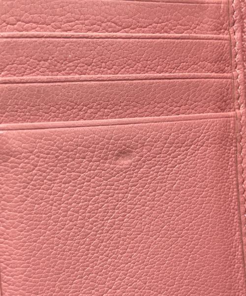 MIU MIU（ミュウミュウ）MIU MIU (ミュウミュウ) 2つ折り財布 ピンクの古着・服飾アイテム