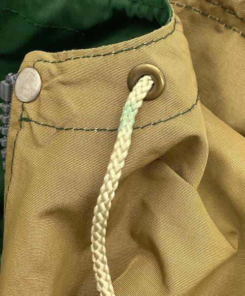 SIERRA DESIGNS（シエラデザインズ）SIERRA DESIGNS (シエラデザインズ) マウンテンパーカー グリーン×カーキ サイズ:Mの古着・服飾アイテム