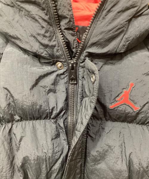 NIKE（ナイキ）NIKE (ナイキ) 中綿ジャケット ブラック×レッド サイズ:Sの古着・服飾アイテム