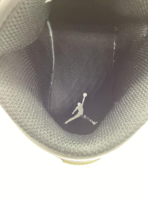 NIKE（ナイキ）NIKE (ナイキ) AIR JORDAN1 オリーブ サイズ:27.5の古着・服飾アイテム