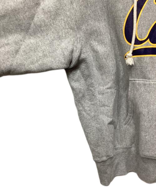 Champion REVERSE WEAVE（チャンピオン リバース ウィーブ）Champion REVERSE WEAVE (チャンピオン リバース ウィーブ) プルオーバーパーカー ライトグレー サイズ:Mの古着・服飾アイテム