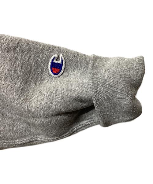 Champion REVERSE WEAVE（チャンピオン リバース ウィーブ）Champion REVERSE WEAVE (チャンピオン リバース ウィーブ) プルオーバーパーカー ライトグレー サイズ:Mの古着・服飾アイテム
