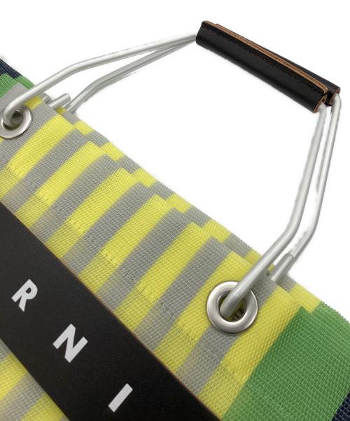 MARNI（マルニ）MARNI (マルニ) トートバッグ フラワーカフェ マルチカラーの古着・服飾アイテム