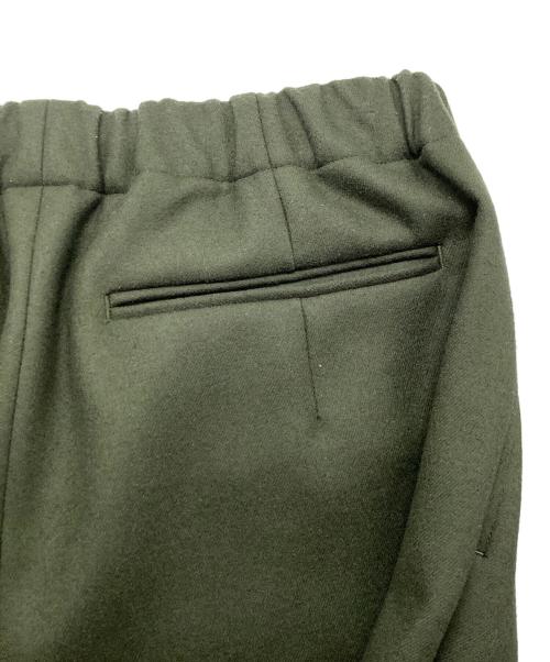 AURALEE（オーラリー）AURALEE (オーラリー) イージースラックス ダークグリーン サイズ:4の古着・服飾アイテム
