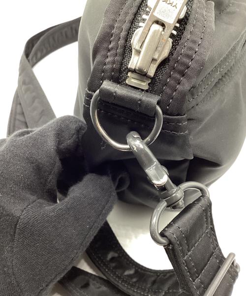 PORTER（ポーター）PORTER (ポーター) タンカー　ショルダーバッグ ブラック×オレンジの古着・服飾アイテム