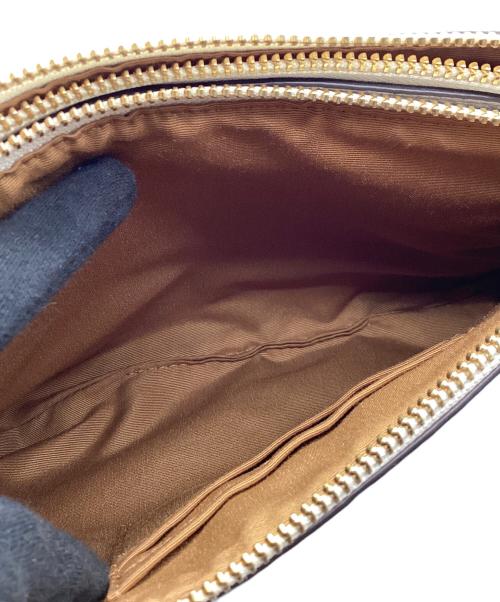 COACH（コーチ）COACH (コーチ) シグネチャー ショルダーバッグ ベージュの古着・服飾アイテム