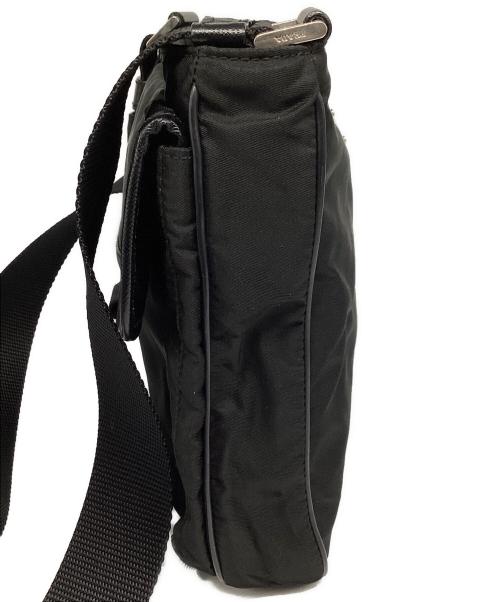 PRADA（プラダ）PRADA (プラダ) ナイロンショルダーバッグ ブラックの古着・服飾アイテム