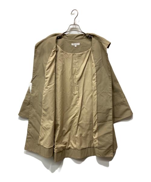 moussy（マウジー）moussy (マウジー) ミリタリーポンチョ ベージュ サイズ:Freeの古着・服飾アイテム