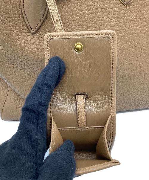 PRADA（プラダ）PRADA (プラダ) 2WAYバッグ キャメルの古着・服飾アイテム