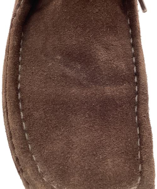 CLARKS ORIGINALS（クラークス オリジナルズ）CLARKS ORIGINALS (クラークス オリジナルズ) ワラビーシューズ ダークブラウン サイズ:UK8.5の古着・服飾アイテム