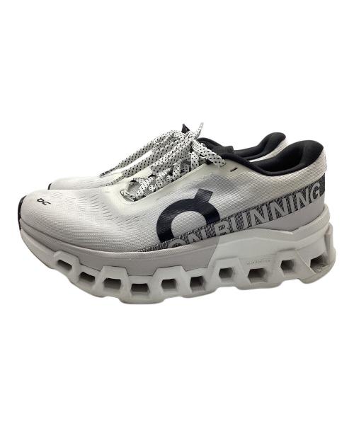 on（オン）on (オン) cloud flow 4 ホワイト サイズ: 23.5cmの古着・服飾アイテム