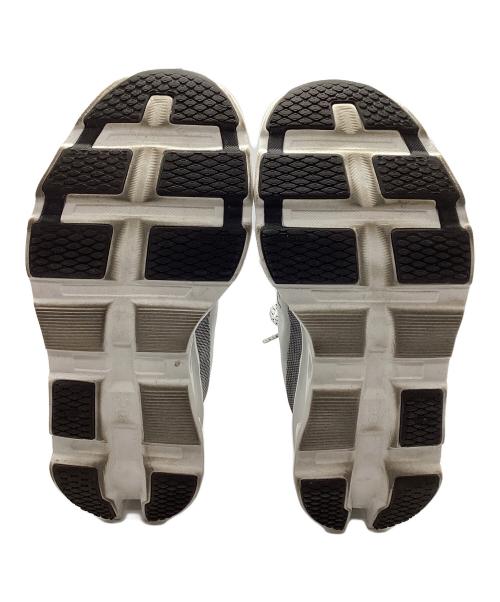 on（オン）on (オン) cloud flow 4 ホワイト サイズ: 23.5cmの古着・服飾アイテム