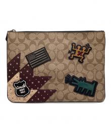 COACH（コーチ）の古着「クラッチバッグ シグネチャー」