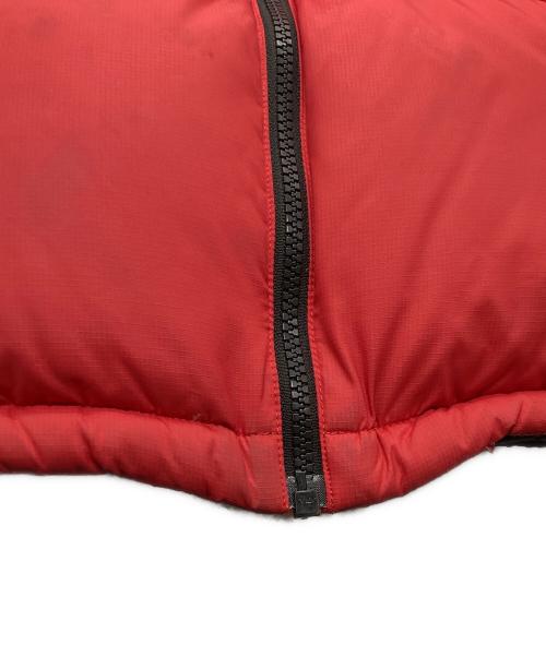 THE NORTH FACE（ザ ノース フェイス）THE NORTH FACE (ザ ノース フェイス) ヌプシダウンジャケット レッド×ブラック サイズ:Mの古着・服飾アイテム
