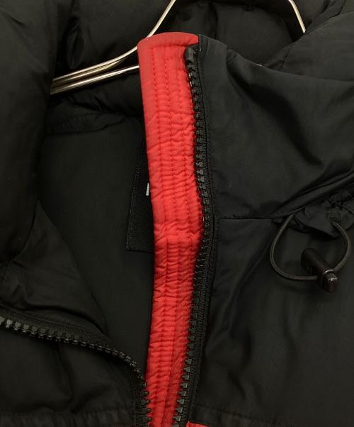 THE NORTH FACE（ザ ノース フェイス）THE NORTH FACE (ザ ノース フェイス) ヌプシダウンジャケット レッド×ブラック サイズ:Mの古着・服飾アイテム