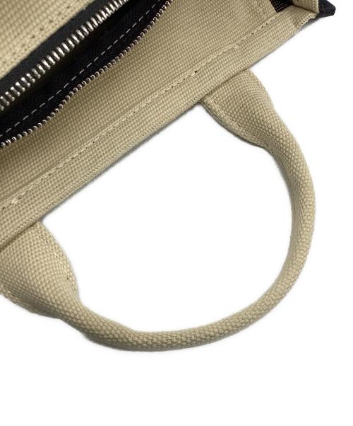 MARC JACOBS（マークジェイコブズ）MARC JACOBS (マークジェイコブズ) 2WAYキャンバスバッグ アイボリーの古着・服飾アイテム