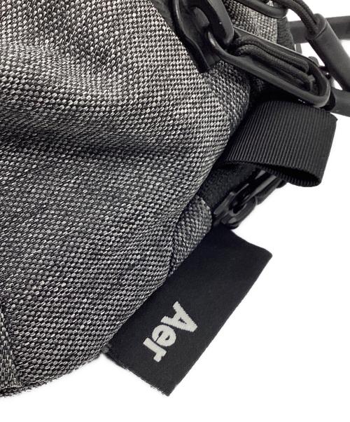 AER（エアー）AER (エアー) ボディーバッグ City Sling 2 グレーの古着・服飾アイテム