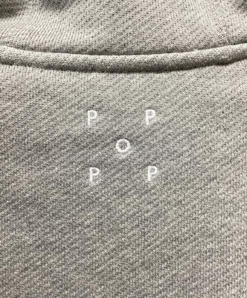 BURBERRY（バーバリー）BURBERRY (バーバリー) POP TRADING COMPANY (ポップトレーディングカンパニー) プルオーバーパーカー グレー サイズ:Mの古着・服飾アイテム