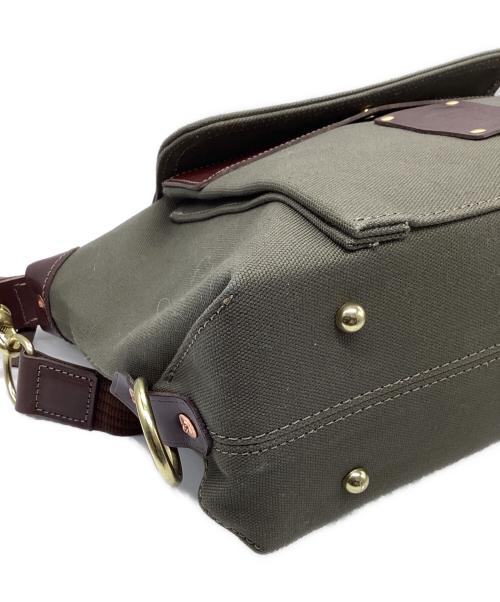BEERBELLY（ビアベリー）BEERBELLY (ビアベリー) チェルシーバッグ グリーン×ブラウンの古着・服飾アイテム