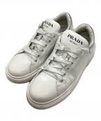 PRADAプラダ）の古着「ローカットスニーカー」｜ホワイト
