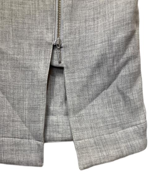 Snidel（スナイデル）Snidel (スナイデル) フロントジップタイトスカショーパンスカート グレーの古着・服飾アイテム