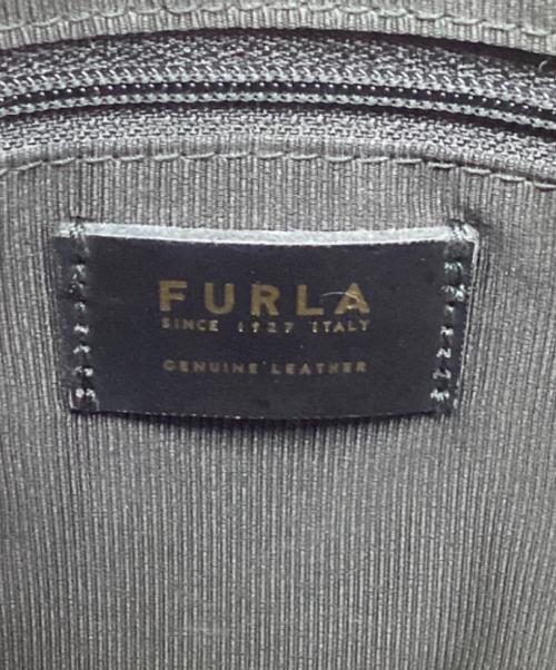 FURLA（フルラ）FURLA (フルラ) ハンドバッグ チェーンプリント ブラックの古着・服飾アイテム