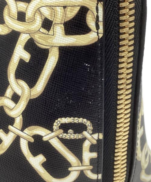 FURLA（フルラ）FURLA (フルラ) ハンドバッグ チェーンプリント ブラックの古着・服飾アイテム