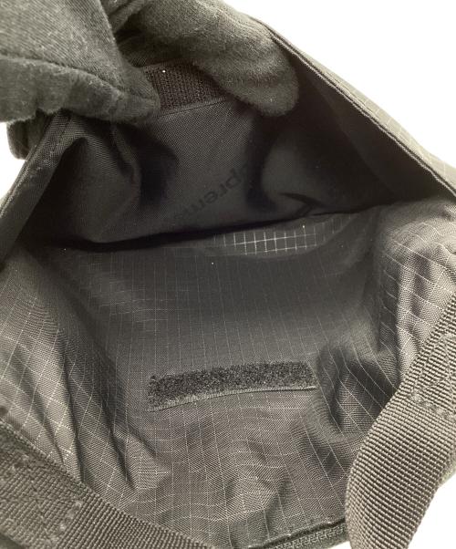 SUPREME（シュプリーム）Supreme (シュプリーム) 23AW LOGO Shoulder Bag ブラックの古着・服飾アイテム