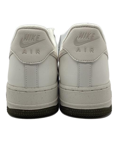 NIKE（ナイキ）NIKE (ナイキ) NIKE AIR FORCE 1 '07 LV8 ホワイト サイズ:US10.5の古着・服飾アイテム