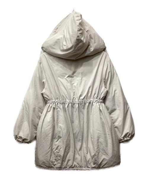 Snidel（スナイデル）Snidel (スナイデル) 西川 (ニシカワ) ダウンジャケット アイボリーの古着・服飾アイテム