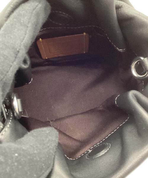 COACH（コーチ）COACH (コーチ) フェイ ミニ ドローストリング バッグ・ルーシング ブラックの古着・服飾アイテム