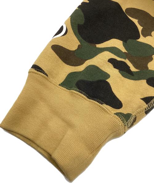 A BATHING APE（アベイシングエイプ）A BATHING APE (アベイシングエイプ) プルオーバーパーカー カモフラ サイズ:XLの古着・服飾アイテム