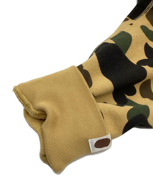 A BATHING APE（アベイシングエイプ）A BATHING APE (アベイシングエイプ) プルオーバーパーカー カモフラ サイズ:XLの古着・服飾アイテム