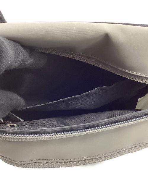 ARC'TERYX（アークテリクス）ARC'TERYX (アークテリクス) ARRO WAISTPACK グレーの古着・服飾アイテム