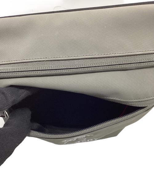 ARC'TERYX（アークテリクス）ARC'TERYX (アークテリクス) ARRO WAISTPACK グレーの古着・服飾アイテム