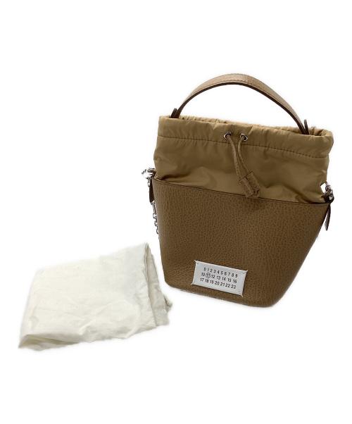 Maison Margiela（メゾンマルジェラ）Maison Margiela (メゾンマルジェラ) 5ACバケットバッグ ベージュの古着・服飾アイテム