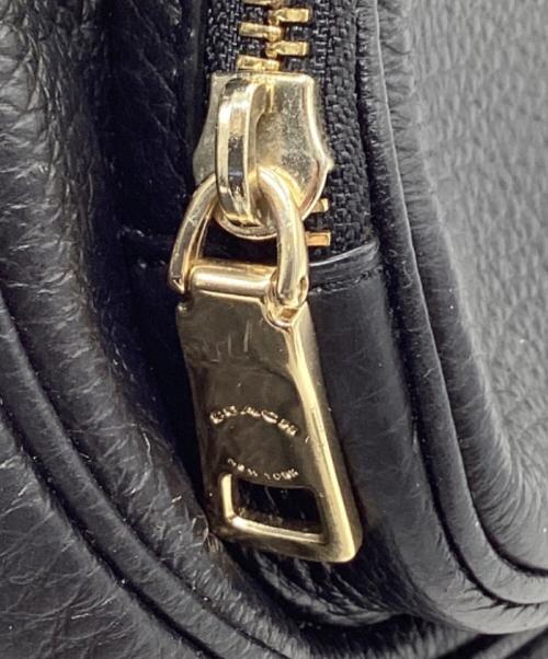 COACH（コーチ）COACH (コーチ) ボディーバッグ ブラック×ゴールドの古着・服飾アイテム