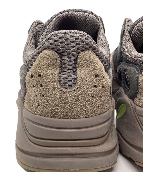 adidas（アディダス）adidas (アディダス) YEEZY (イージー) スニーカー ベージュ サイズ:US9の古着・服飾アイテム