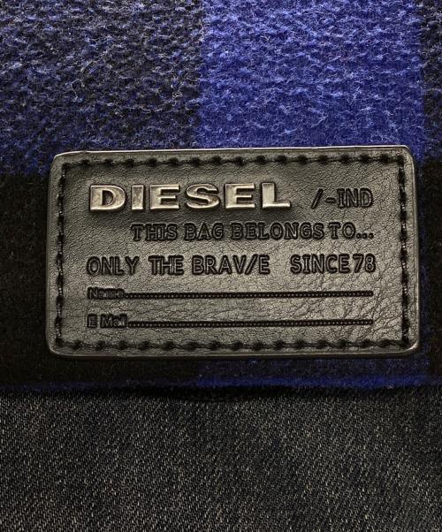 DIESEL（ディーゼル）DIESEL (ディーゼル) CHECK D-RUNNING BACK ブルー×グレーの古着・服飾アイテム