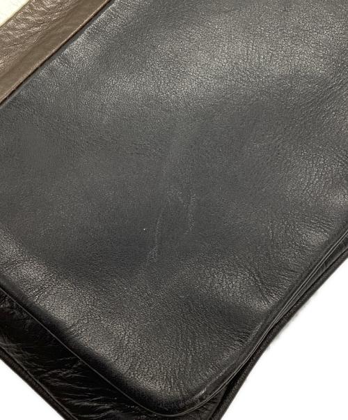 BALLY（バリー）BALLY (バリー) レザーショルダーバッグ ブラックの古着・服飾アイテム
