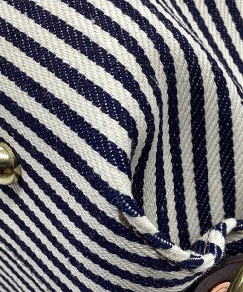 BEERBELLY（ビアベリー）BEERBELLY (ビアベリー) 2WAYバッグ ホワイト×ネイビー×ブラウンの古着・服飾アイテム