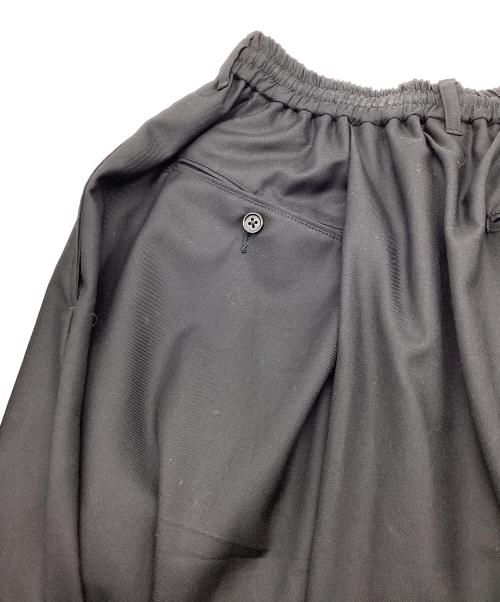 COOTIE PRODUCTIONS（クーティープロダクツ）COOTIE PRODUCTIONS (クーティープロダクツ) TECHWOOL Wrap Wide Easy Trousers ブラック サイズ:Ｍの古着・服飾アイテム