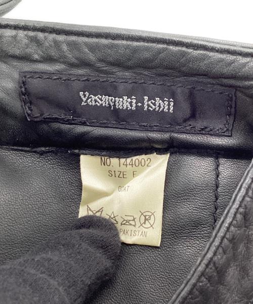 Yasuyuki Ishii（ヤスユキイシイ）Yasuyuki Ishii (ヤスユキイシイ) レザーウエストバッグ グリーン サイズ:FREEの古着・服飾アイテム