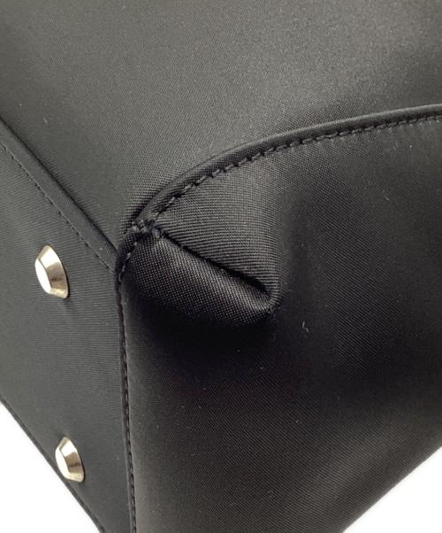 BURBERRY BLUE LABEL（バーバリー ブルー レーベル）BURBERRY BLUE LABEL (バーバリー ブルー レーベル) ハンドバッグ ブラックの古着・服飾アイテム