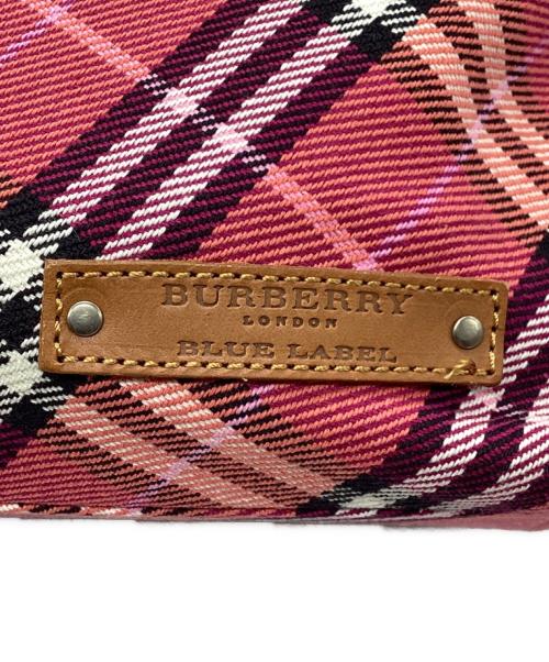 BURBERRY BLUE LABEL（バーバリー ブルー レーベル）BURBERRY BLUE LABEL (バーバリー ブルー レーベル) ハンドバッグ ショッキングピンクの古着・服飾アイテム