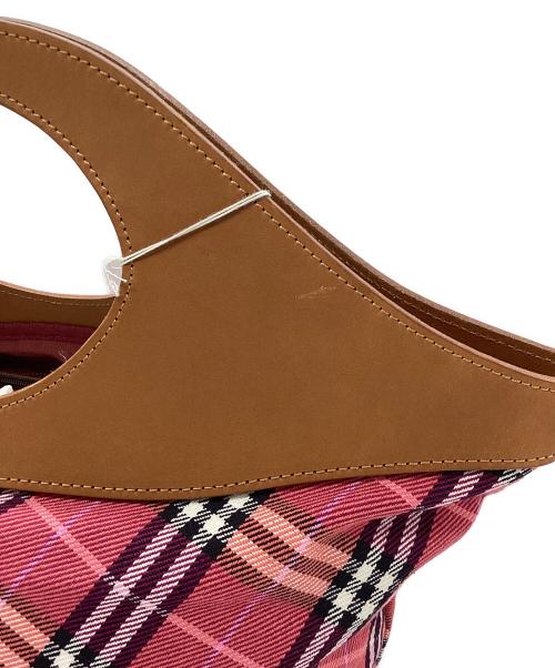 BURBERRY BLUE LABEL（バーバリー ブルー レーベル）BURBERRY BLUE LABEL (バーバリー ブルー レーベル) ハンドバッグ ショッキングピンクの古着・服飾アイテム