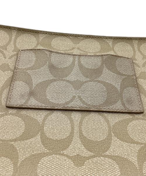 COACH（コーチ）COACH (コーチ) シグネチャー ベージュの古着・服飾アイテム