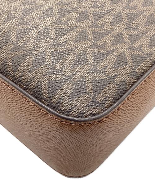 MICHAEL KORS（マイケルコース）MICHAEL KORS (マイケルコース) ショルダーバッグ ブラウンの古着・服飾アイテム