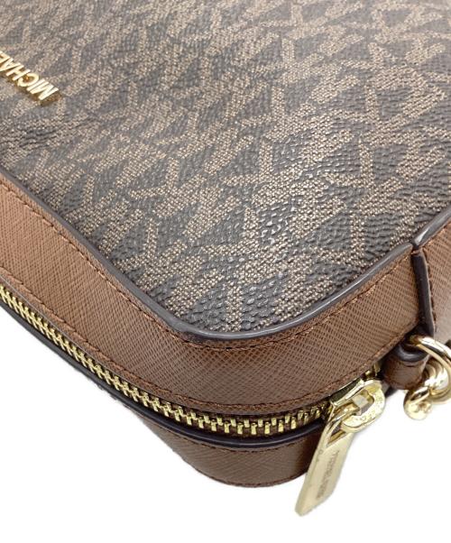 MICHAEL KORS（マイケルコース）MICHAEL KORS (マイケルコース) ショルダーバッグ ブラウンの古着・服飾アイテム