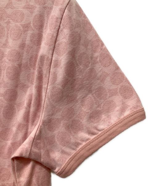COACH（コーチ）COACH (コーチ) シグネチャー リンガー Tシャツ ピンク サイズ:Mの古着・服飾アイテム